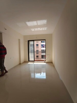 Building Lobby in 1 BHK Apartment at Horizon Height, Kasarvadavali – for Rent