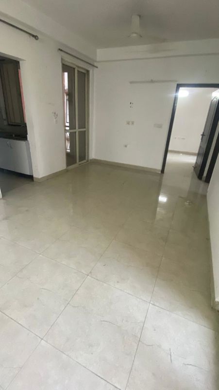 3.5 BHK + Servant Room 1600 Sq.Ft. Apartment in SDS NRI Residency Omega II