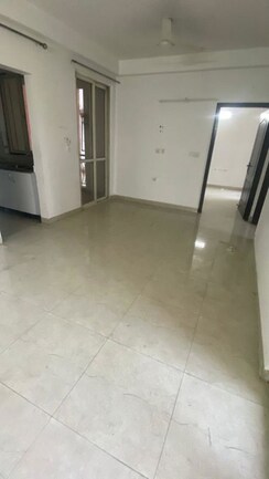 3.5 BHK + Servant Room Apartment For Rent in SDS NRI Residency Omega II