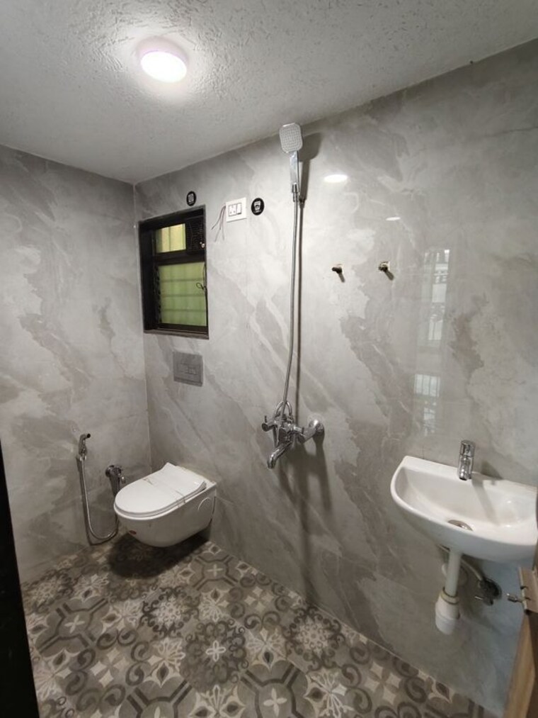 Bathroom, imperial-paramount 1 Bedroom 485 Sq.Ft. Apartment In Nalasopara West Palghar 10336851