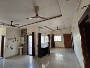 Living Room in 3.5 BHK Apartment at Omaxe The Palace, Gomti Nagar – for Rent