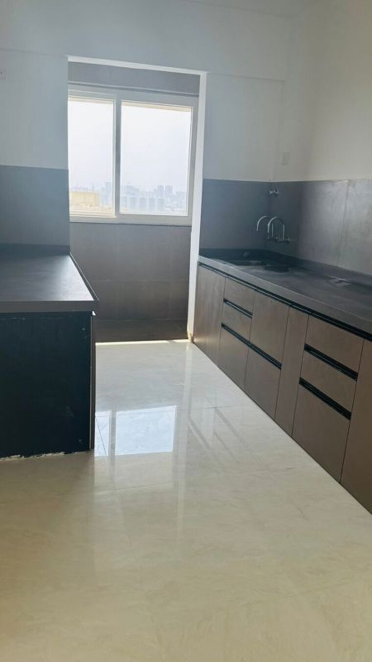 Kitchen, b-sukhwani-anjana 3 Bedroom 1560 Sq.Ft. Apartment In Rahatani Pune 10336886