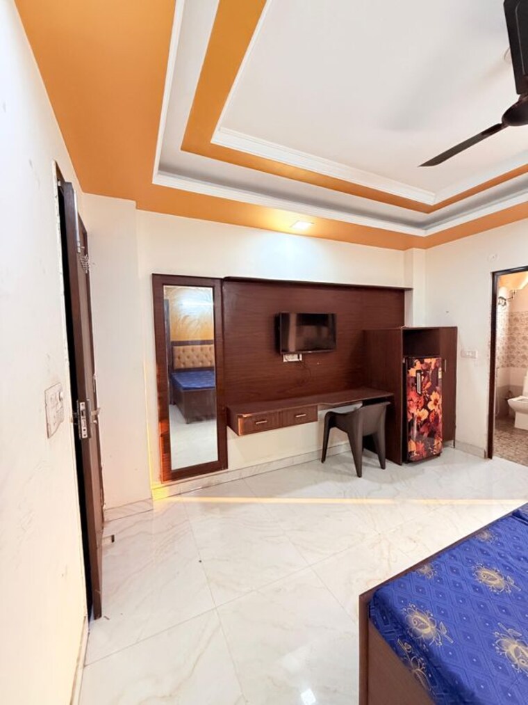 Bedroom, dlf city phase 3 1 RK 410 Sq.Ft. Builder Floor In Dlf City Phase 3 Gurgaon 10336892
