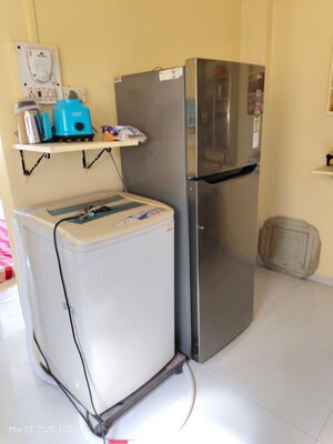 Furnished Amenities in 1 BHK Apartment at Shriram Nagar CHS, Aundh – for Rent