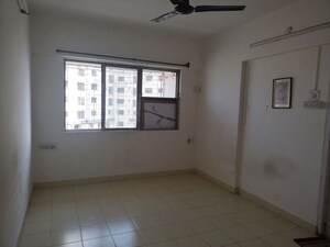 Master Bedroom in 1 BHK Apartment at Dosti Daffodil, Wadala East – for Sale