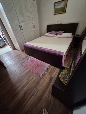 Bedroom in 3 BHK Apartment at Crestwood Apartment, Sector 47 – for Rent