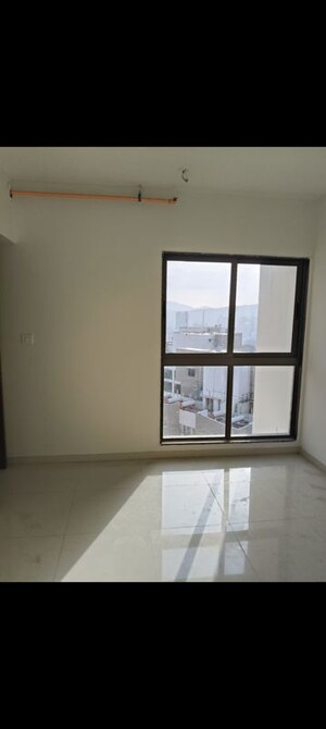 Room in 2 BHK Apartment at Runwal Eirene, Balkum Pada – for Sale