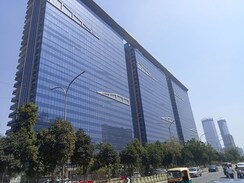 Office Space For Sale in Bhutani Cyber Central