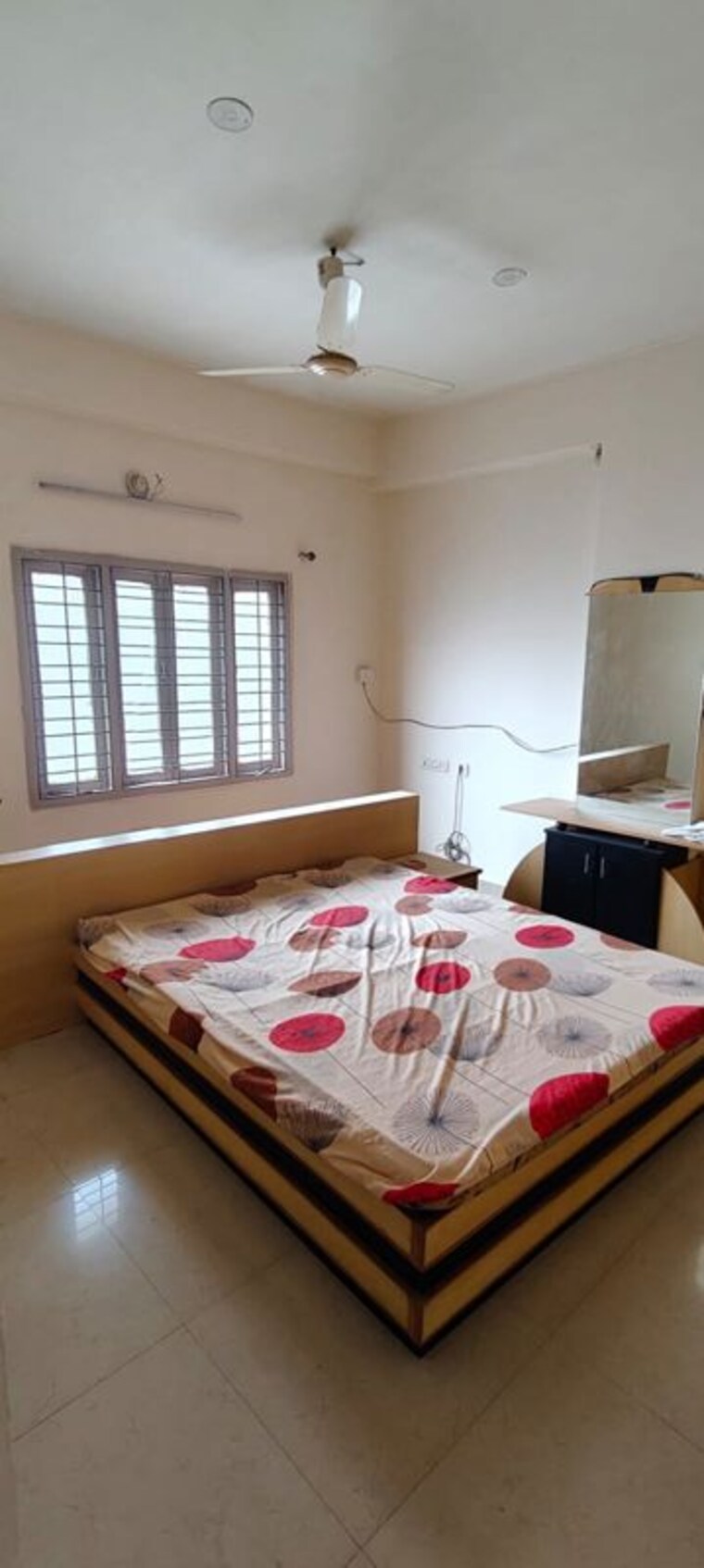 Bedroom, silpa-nest 3 Bedroom 1500 Sq.Ft. Apartment In Kothaguda Hyderabad 9819339