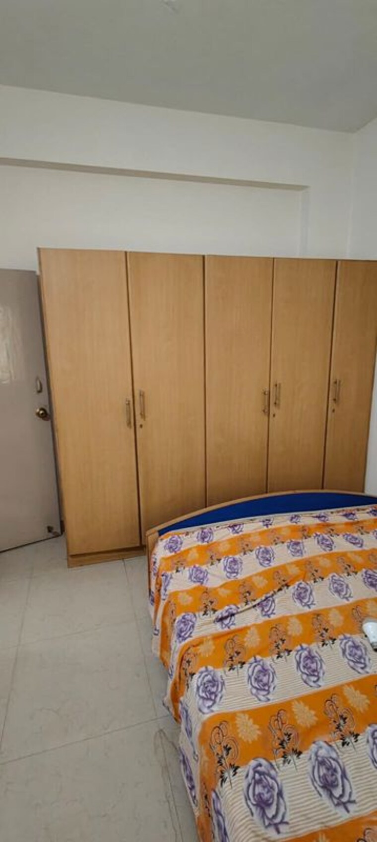 Bedroom, silpa-nest 3 Bedroom 1500 Sq.Ft. Apartment In Kothaguda Hyderabad 9819339