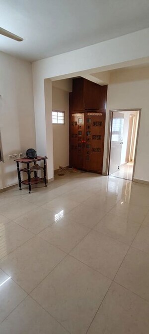 Room in 3 BHK Apartment at Silpa Nest, Kothaguda – for Sale