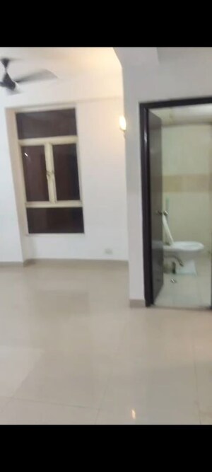 Room in 2.5 BHK Apartment at Ascent Savy Ville De, Raj Nagar Extension – for Rent