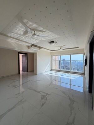 2 BHK Apartment For Rent in RNA NG Eclat, Andheri West