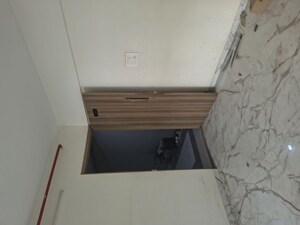 Furnished Amenities in 2 BHK Apartment at Kurla – for Rent