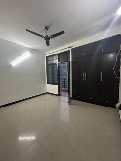 4 BHK + Pooja Room,Study Room Builder Floor For Rent in Kohat Enclave