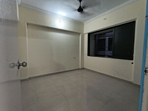 Room in 2 BHK Villa at Kurla Kamgar CHS, Kurla – for Rent