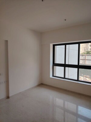 Room in 4 BHK Apartment at LnT Elixir Reserve, Powai – for Rent