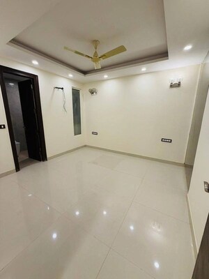 Kitchen in 3 BHK Builder Floor at 4S Aradhya Extension, Sector 67a – for Rent