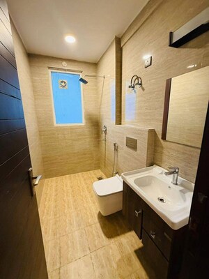 Team Area in 3 BHK Builder Floor at 4S Aradhya Extension, Sector 67a – for Rent