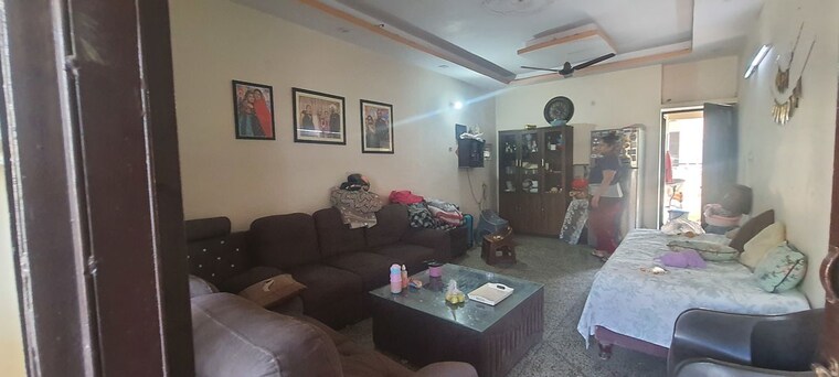 Living Room, sector 8 2 Bedroom 160 Sq.Yd. Independent House In Sector 8 Faridabad 10337051
