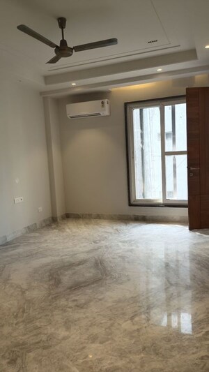 3 BHK Builder Floor For Sale in New Rajinder Nagar
