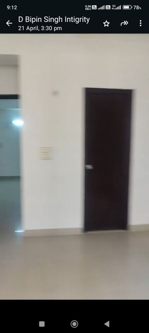 Room in 3 BHK Apartment at Ascent Savy Ville De, Raj Nagar Extension – for Rent