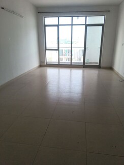 3.5 BHK + Study Room Builder Floor For Rent in Smart World Gems