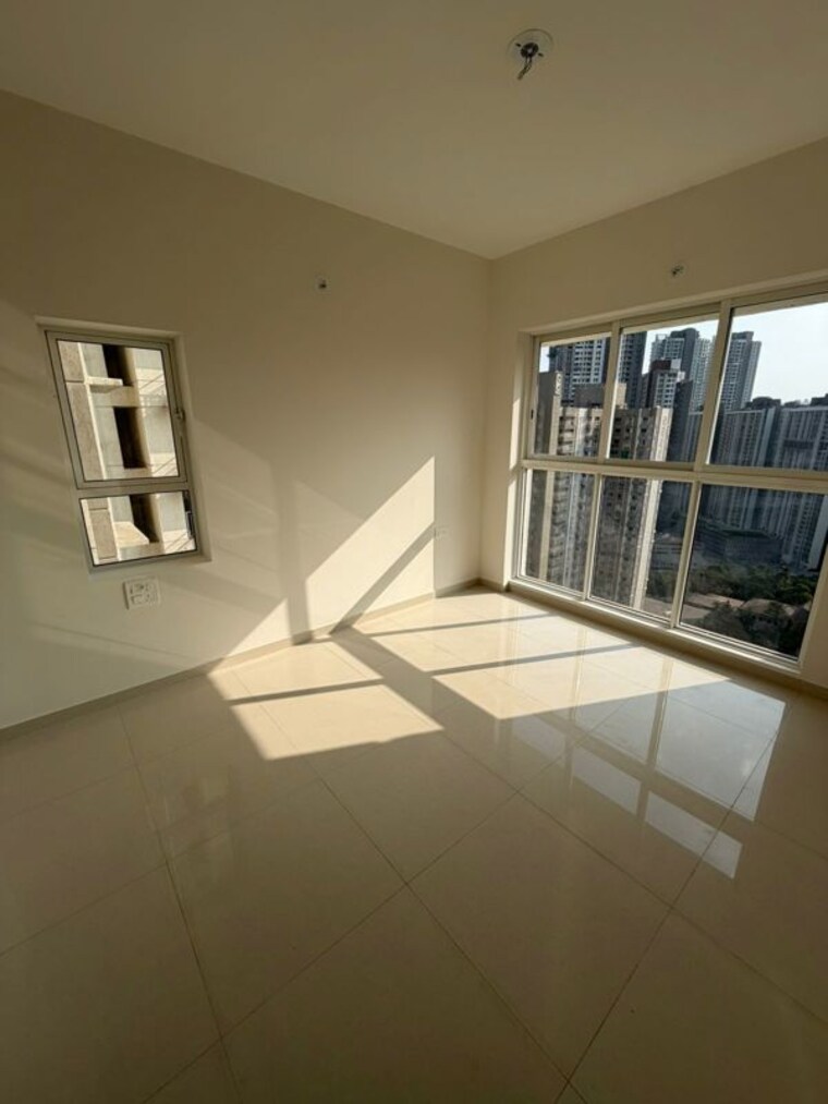 Living Room, lodha-amara 2 Bedroom 722 Sq.Ft. Apartment In Kolshet Road Thane 10337101