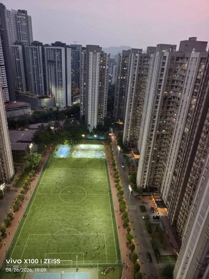 Swimming Pool in 2 BHK Apartment at Lodha Amara, Kolshet Road – for Sale