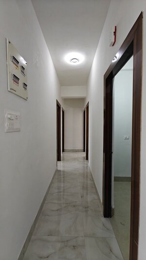 Building Lobby in 3 BHK Apartment at Natural City Laketown, Lake Town – for Rent