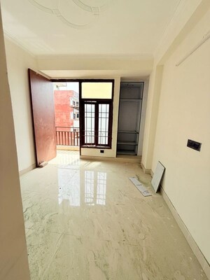 Building Lobby in 1 BHK Builder Floor at Chattarpur – for Rent
