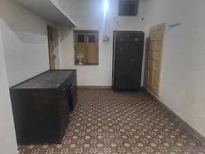 Bedroom in  Office Space at Dalanwala – for Rent