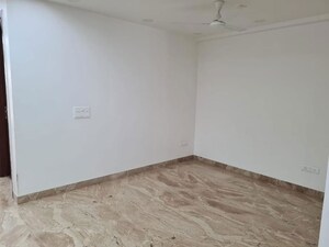 Room in 4 BHK Builder Floor at Greater Kailash I – for Rent