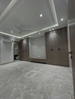 3 BHK + Pooja Room,Study Room,Extra Room 200 Sq.Yd. Builder Floor in Ashok Vihar