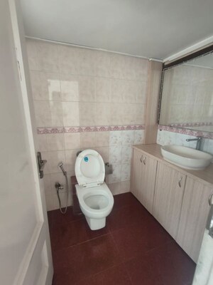 Bathroom in 3 BHK Apartment at Sita Bhuvan Apartment, Khar West – for Rent