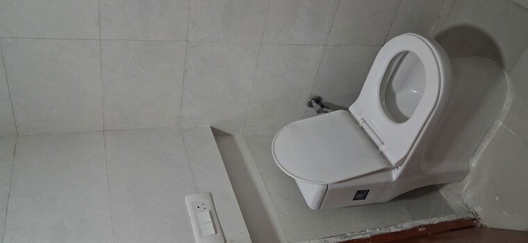Bathroom, mohyal colony 1 RK 200 Sq.Ft. Builder Floor In Mohyal Colony Gurgaon 10337168