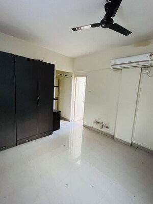 Room in 2 BHK Apartment at Royal Crescent, Viman Nagar – for Rent