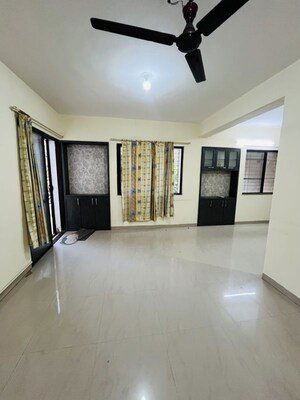 Room in 2 BHK Apartment at Royal Crescent, Viman Nagar – for Rent