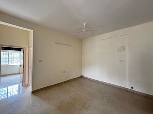 Room in 2 BHK Builder Floor at Hsr Layout – for Rent