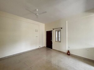 Room in 2 BHK Builder Floor at Hsr Layout – for Rent