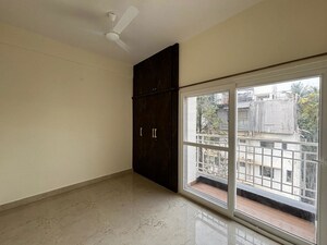 Room in 2 BHK Builder Floor at Hsr Layout – for Rent