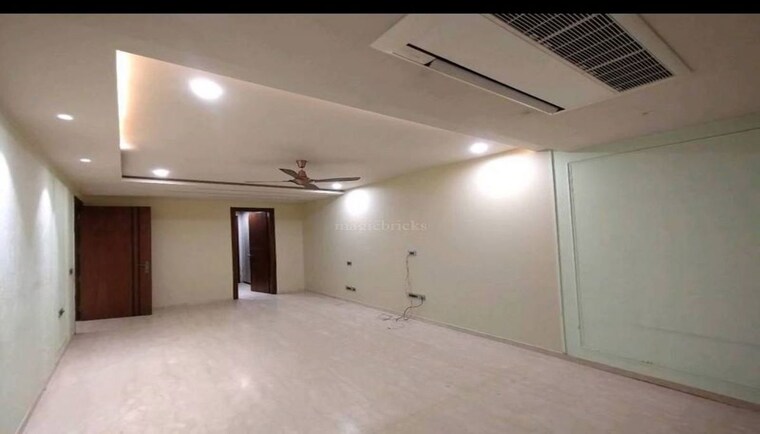 Room, sobha-international-city-presidential-villa 6 Bedroom 4500 Sq.Ft. Villa In Sector 109 Gurgaon 10337245