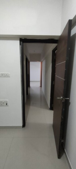 1 BHK Apartment For Rent in Gaurav Garden I, Kandivali West