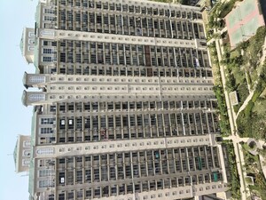 Swimming Pool in 3.5 BHK Apartment at ATS Le Grandiose, Sector 150 – for Rent