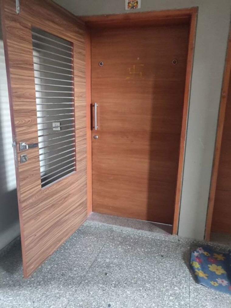 Bathroom, prahlad nagar 3 Bedroom 1965 Sq.Ft. Apartment In Prahlad Nagar Ahmedabad 10337265