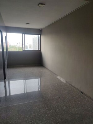 Room in 3 BHK Apartment at Prahlad Nagar – for Rent