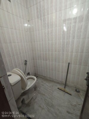Bathroom in 3 BHK Builder Floor at Sector 39 – for Rent