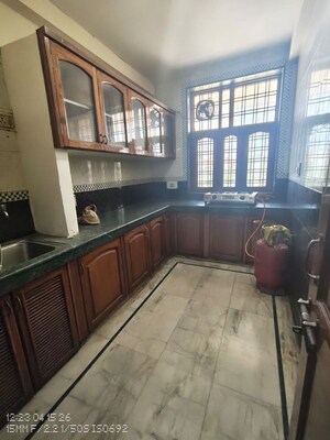 Kitchen in 3 BHK Builder Floor at Sector 39 – for Rent