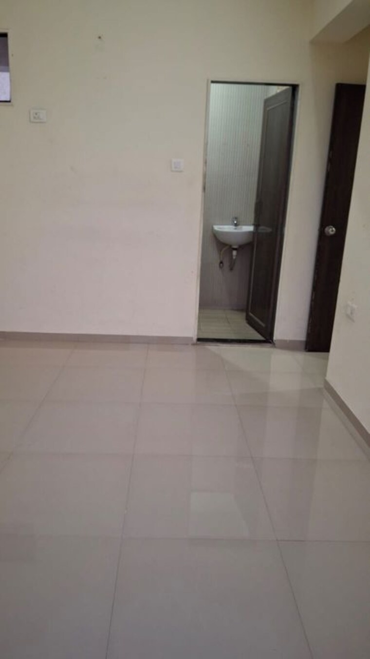 Room, ulwe sector 5 2 Bedroom 675 Sq.Ft. Apartment In Ulwe Sector 5 Navi Mumbai 10337342