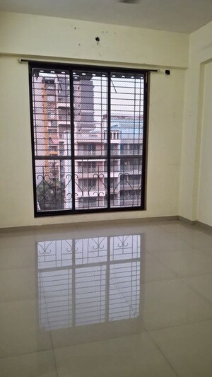 Room in 2 BHK Apartment at Ulwe Sector 5 – for Sale